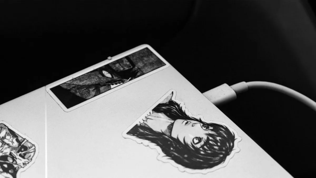 comic phone